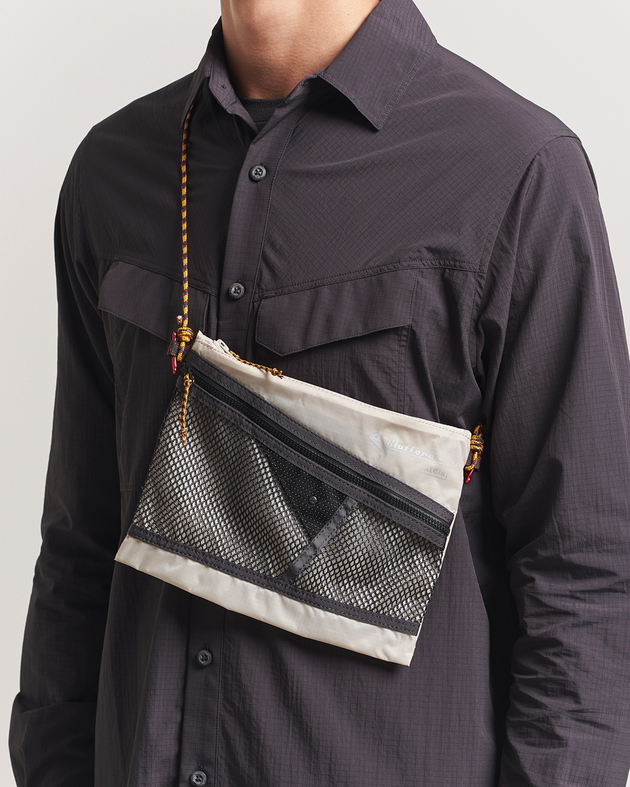 Homme | KlättermusenAlgir Accessory Bag MediumPutty Grey | Klättermusen | KlättermusenAlgir Accessory Bag MediumPutty Grey