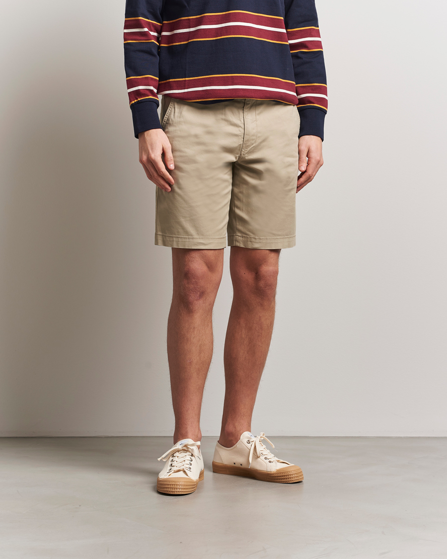 Homme | Shorts | Levi's | Garment Dyed Chino Shorts Microsand