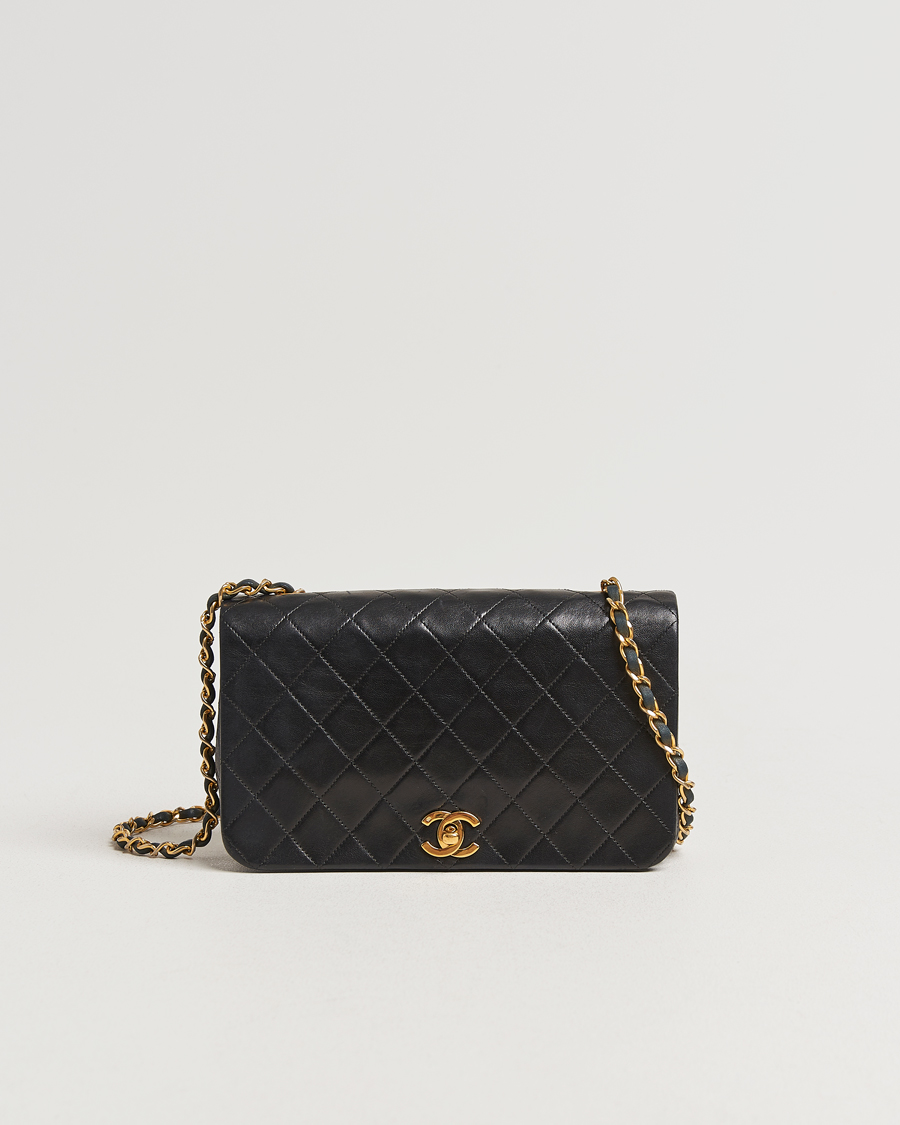 Homme | Chanel Pre-Owned Matelassé Single Full Flap Bag Black | Chanel Pre-Owned | Matelassé Single Full Flap Bag Black