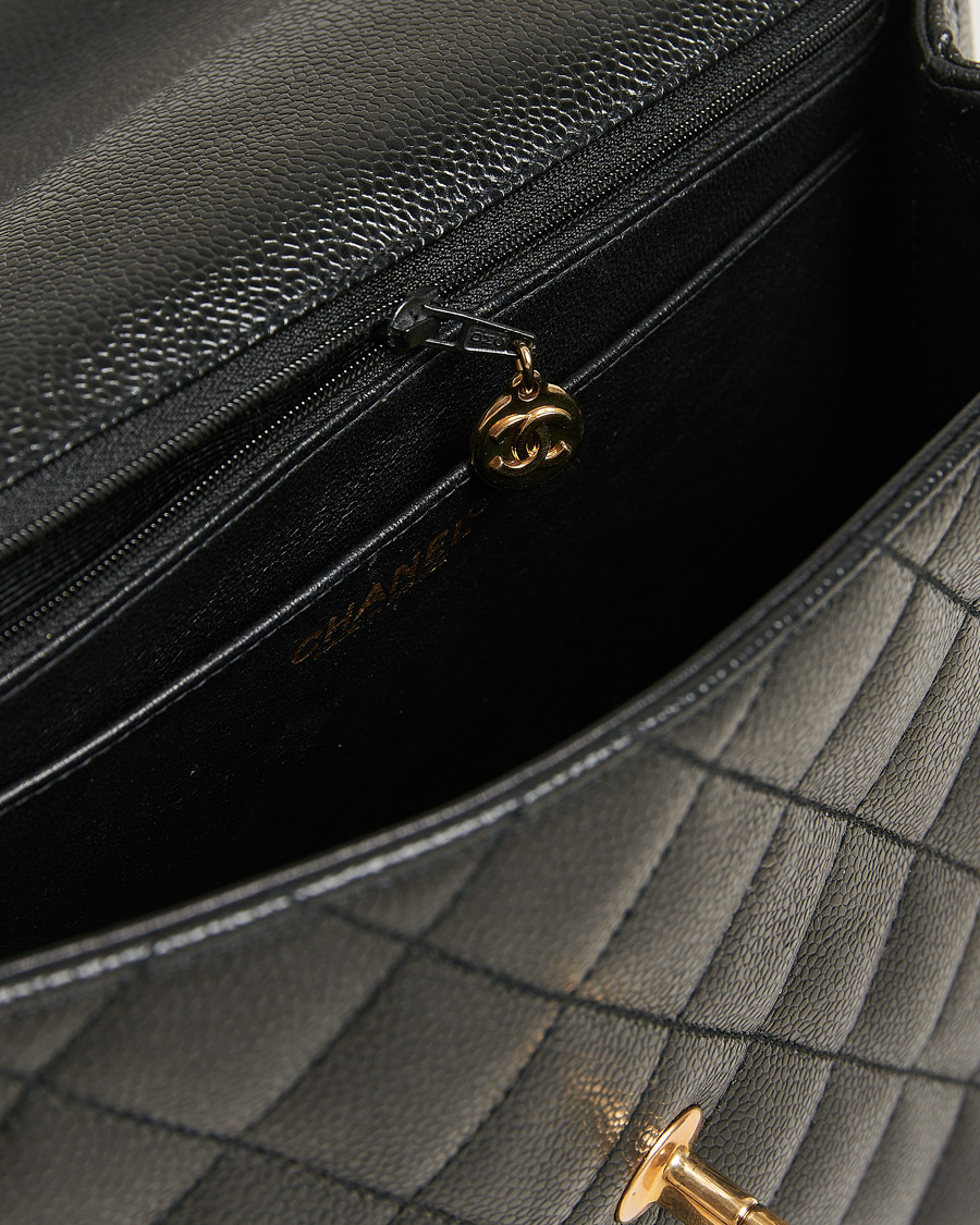 Homme | Gifts for Her | Chanel Pre-Owned | Kelly Top Handle Bag Black Caviar