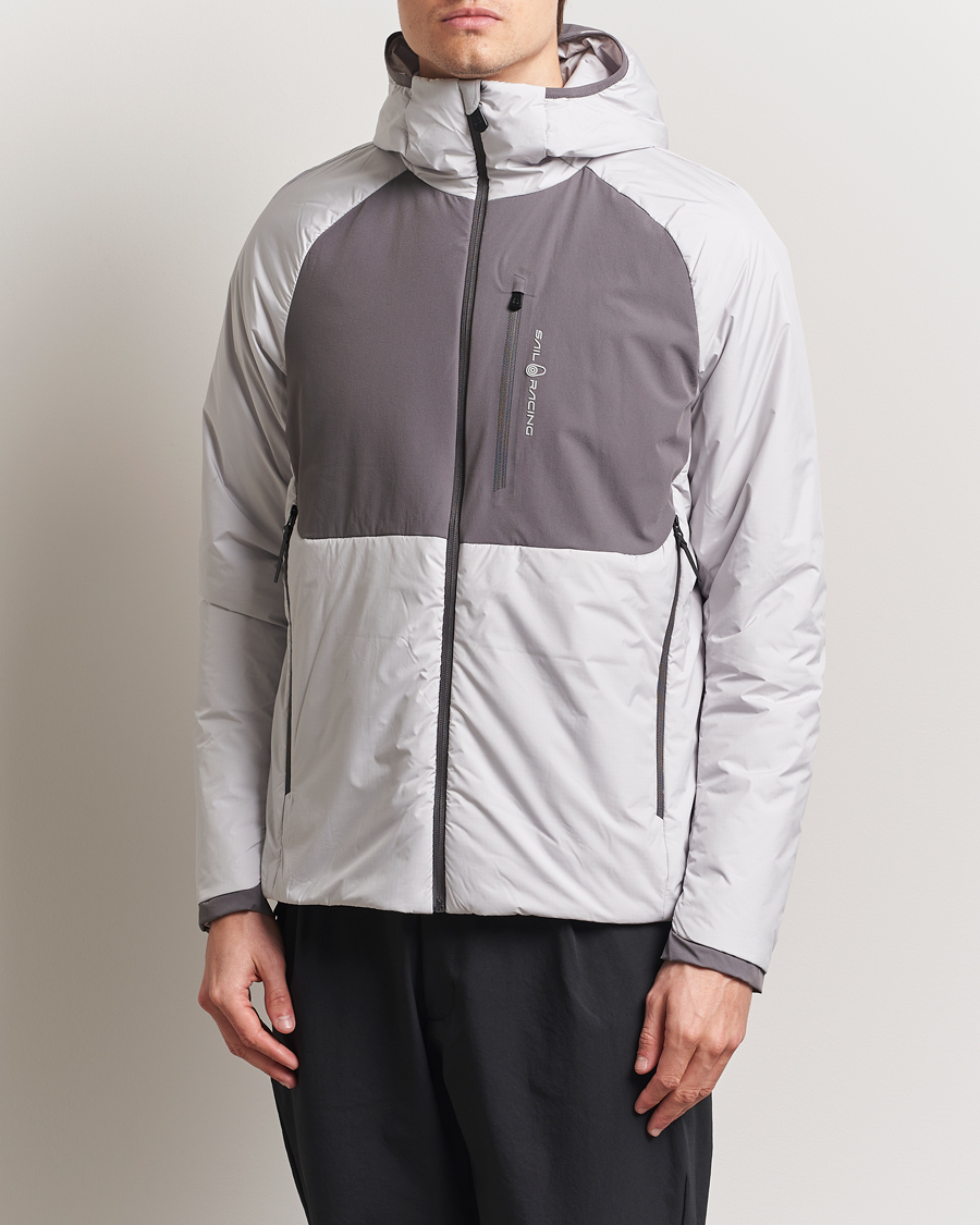Heren | Jassen | Sail Racing | Amplitude Primaloft Hooded Jacket Grey