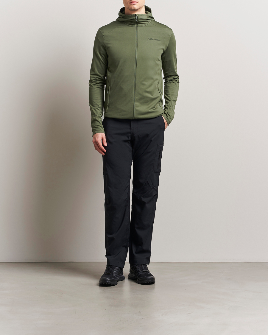 Heren | Truien | Peak Performance | Light Hooded Full Zip Pine Needle