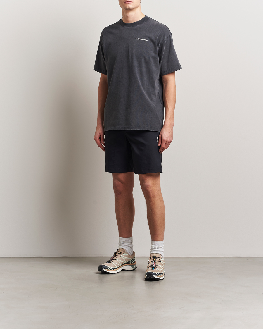 Heren | Korte broek | Peak Performance | Iconiq Shorts Black