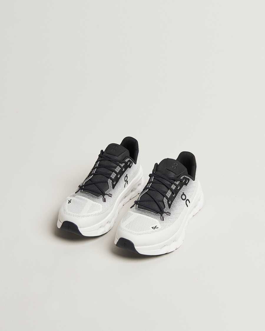 Homme | On Cloudtilt Black/Ivory | On | Cloudtilt Black/Ivory