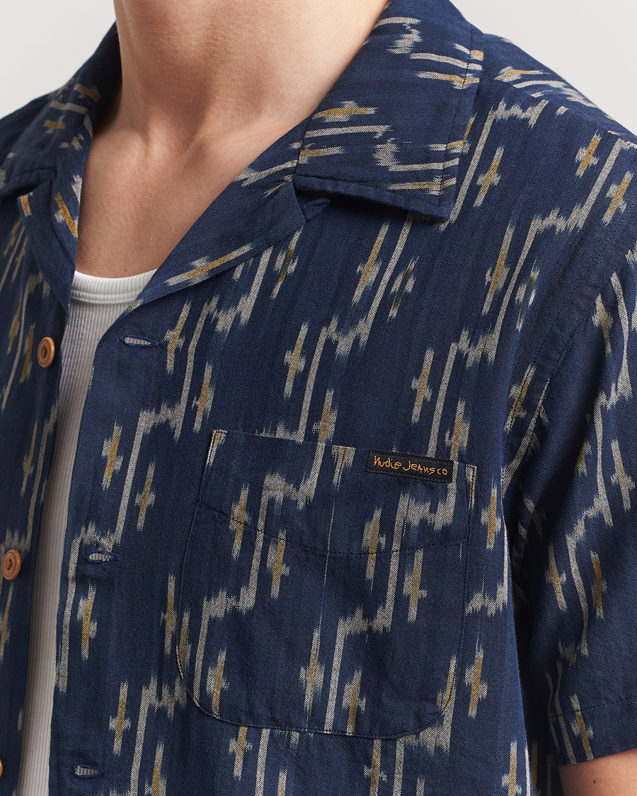 Heren | Overhemden | Nudie Jeans | Arvid Printed Short Sleeve Shirt Blueberry