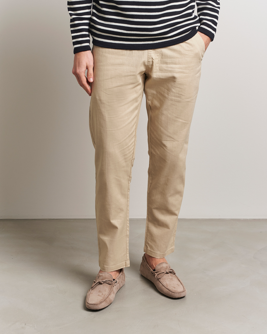 Heren | Mocassins | Tod's | Lacetto Gommino Carshoe Taupe Nubuck