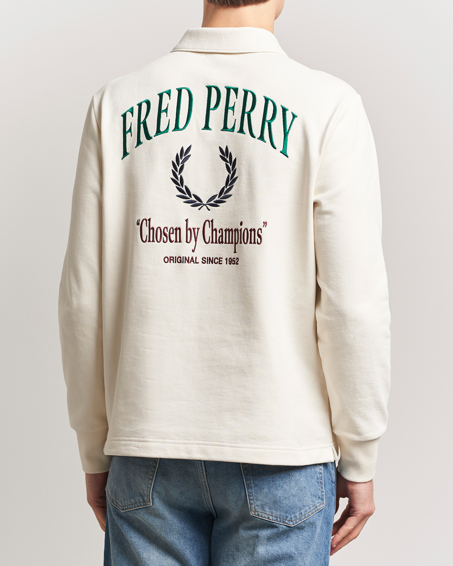 Heren | Truien | Fred Perry | Embroidered Champion Rugby Sweater Ecru