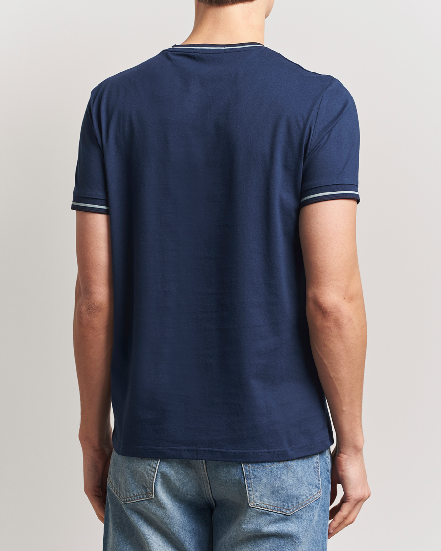 Heren | T-shirts | Fred Perry | Twin Tipped T-Shirt Tennis Blue