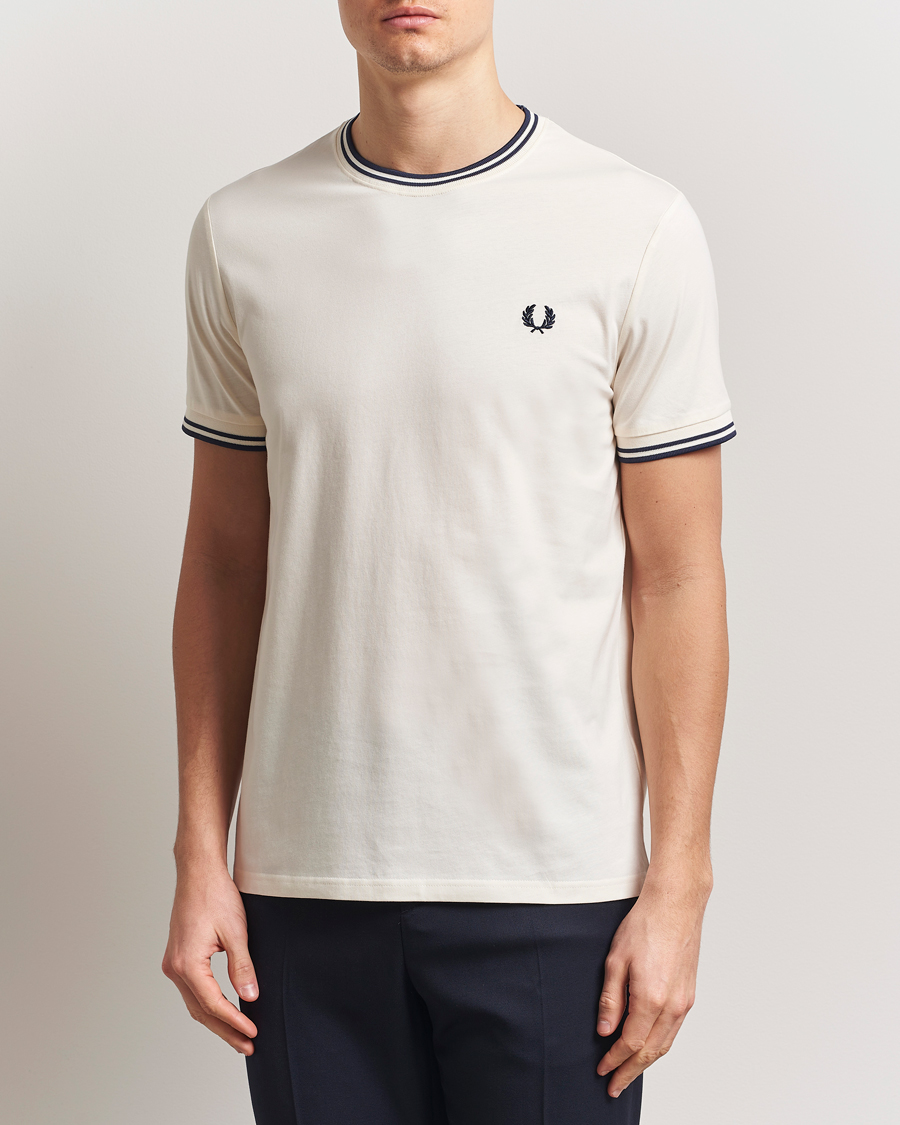 Homme | T-shirts | Fred Perry | Twin Tipped T-Shirt Ecru
