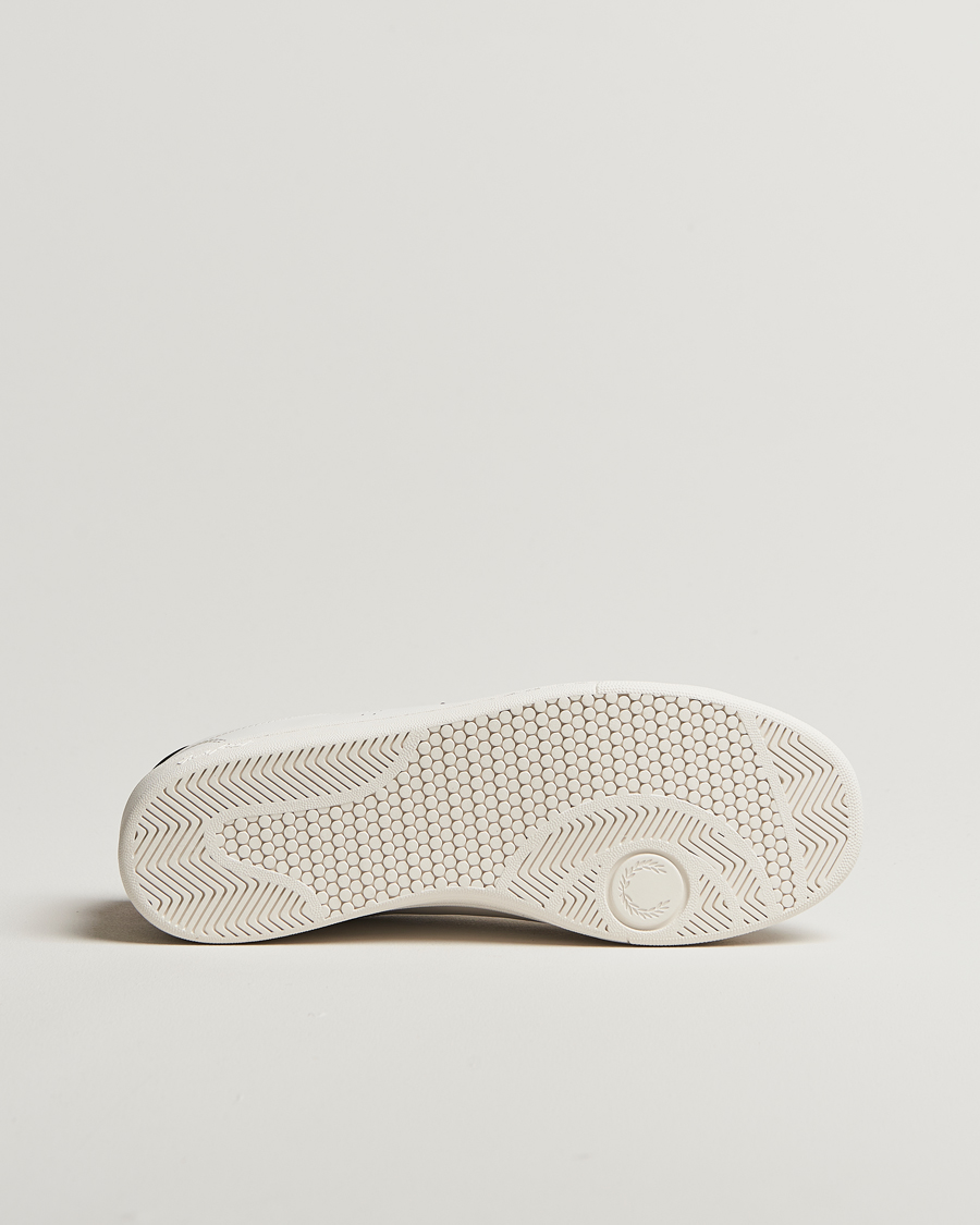 Homme | Baskets | Fred Perry | B721 Leather Sneaker Snow White/Red