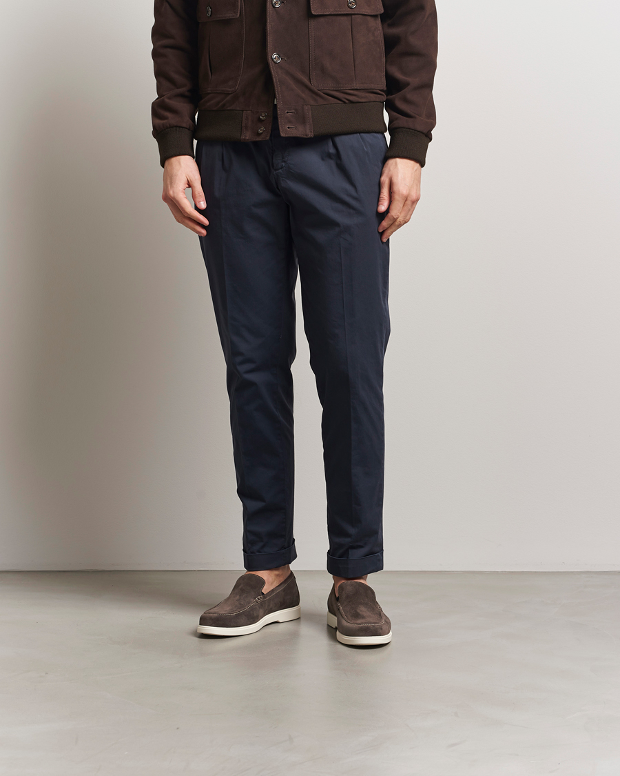 Homme | Loafers | Loake Shoemakers | Tuscany Suede Loafer Anthracite