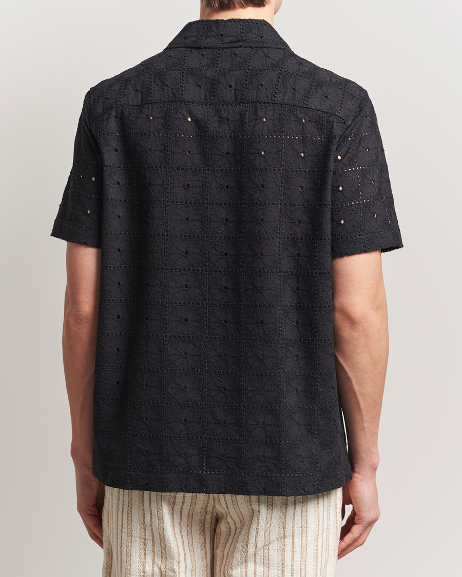 Homme | Chemises | LES DEUX | Hector Anglaise Short Sleeve Shirt Black