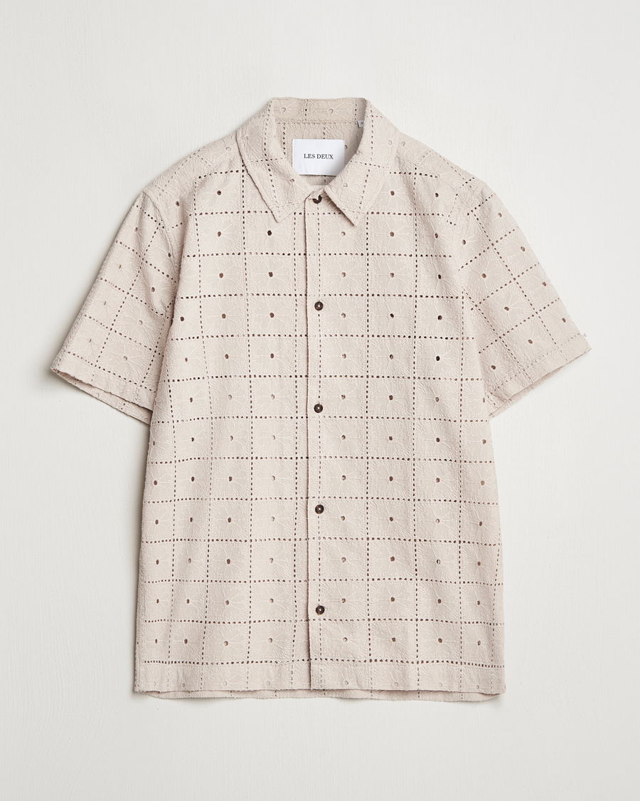 Homme | Chemises | LES DEUX | Hector Anglaise Short Sleeve Shirt Light Sand