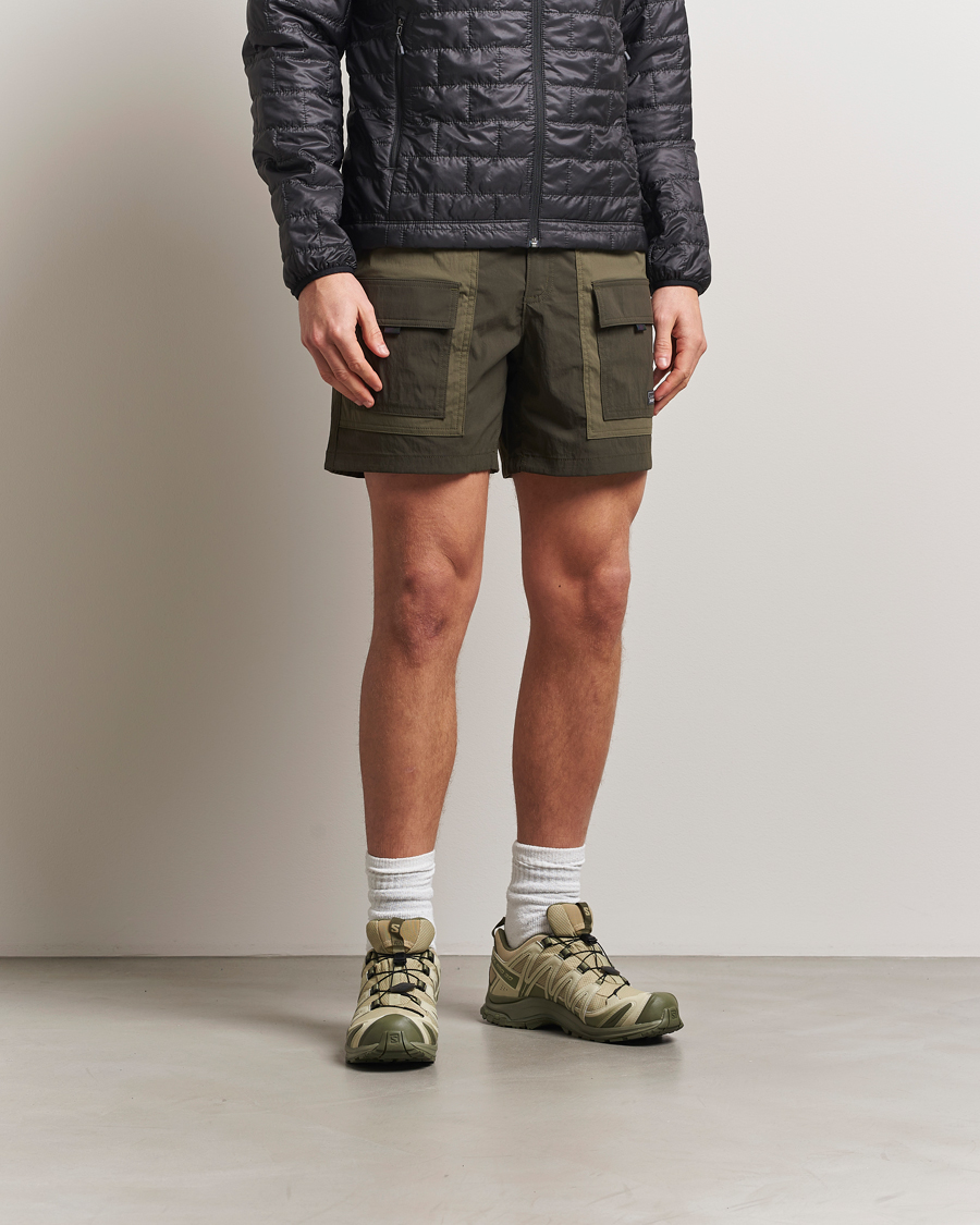 Homme | Shorts | Patagonia | Outdoor Everyday Shorts Pine Needle Green