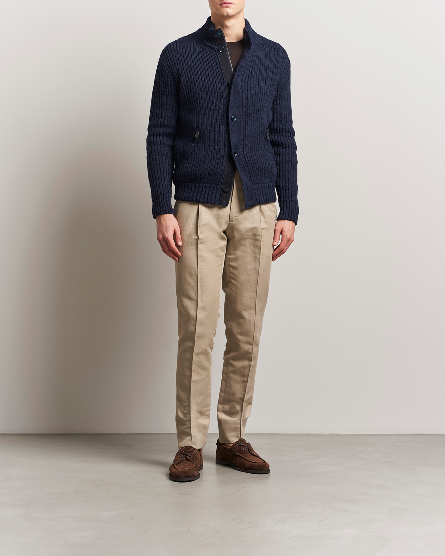 Heren | Broeken | Brioni | Cotton/Linen Pleated Trousers Beige