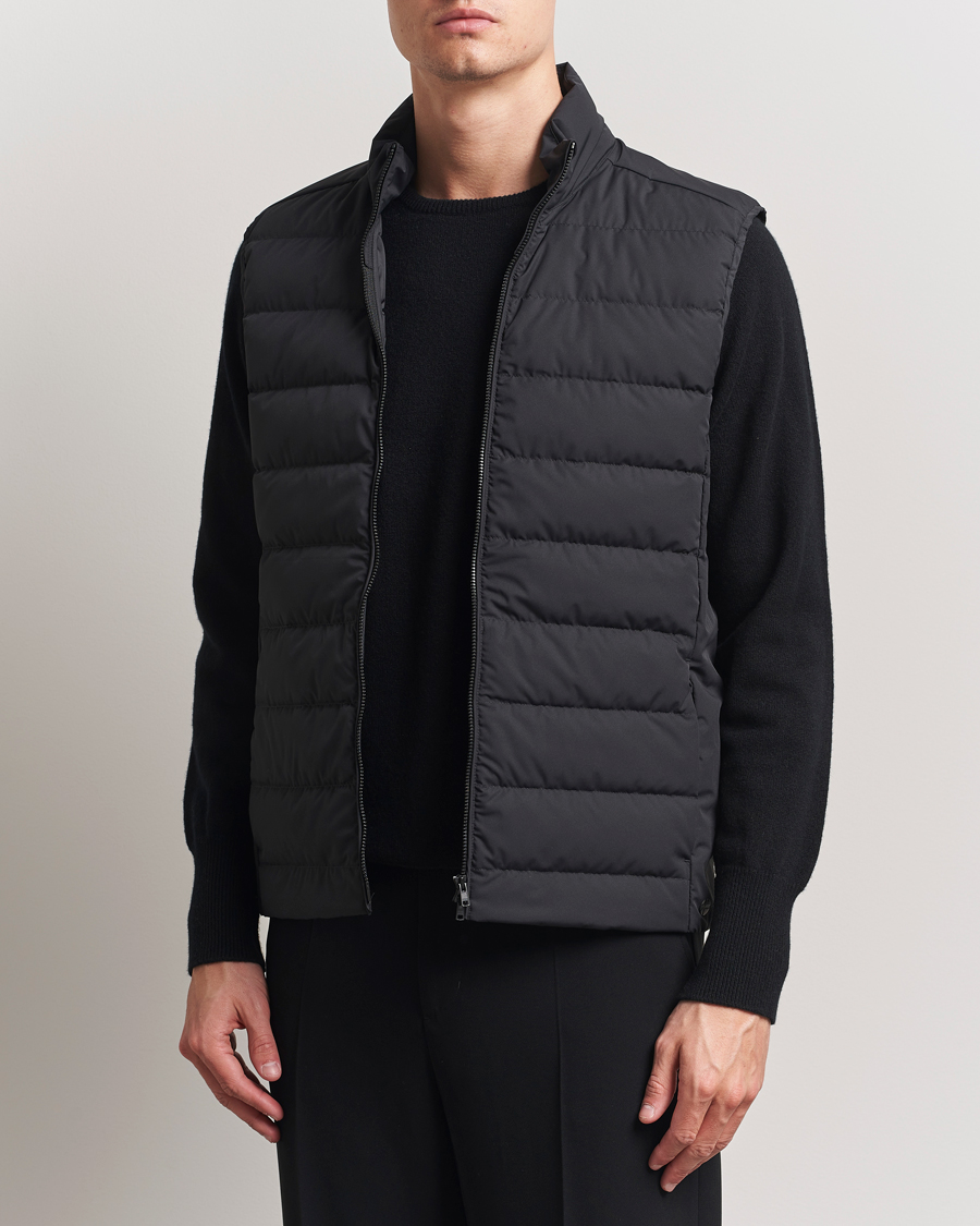 Heren | Jassen | Scandinavian Edition | Ratio II Lightweight Padded Vest Carbon