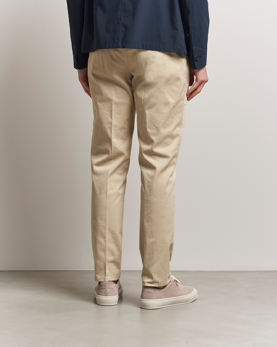 Heren | Broeken | Incotex | Tapered Fit Pleated Slacks Light Beige