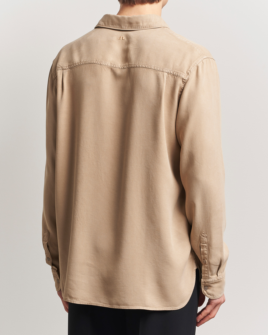 Homme | Chemises | J.Lindeberg | Garment Dyed Structure Tencel Shirt Khaki