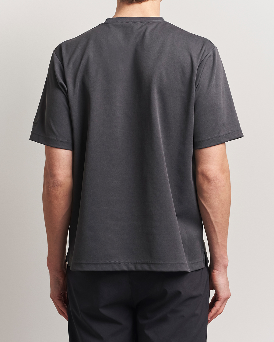 Heren | T-shirts | Snow Peak | Insect Shield T-Shirt Charcoal