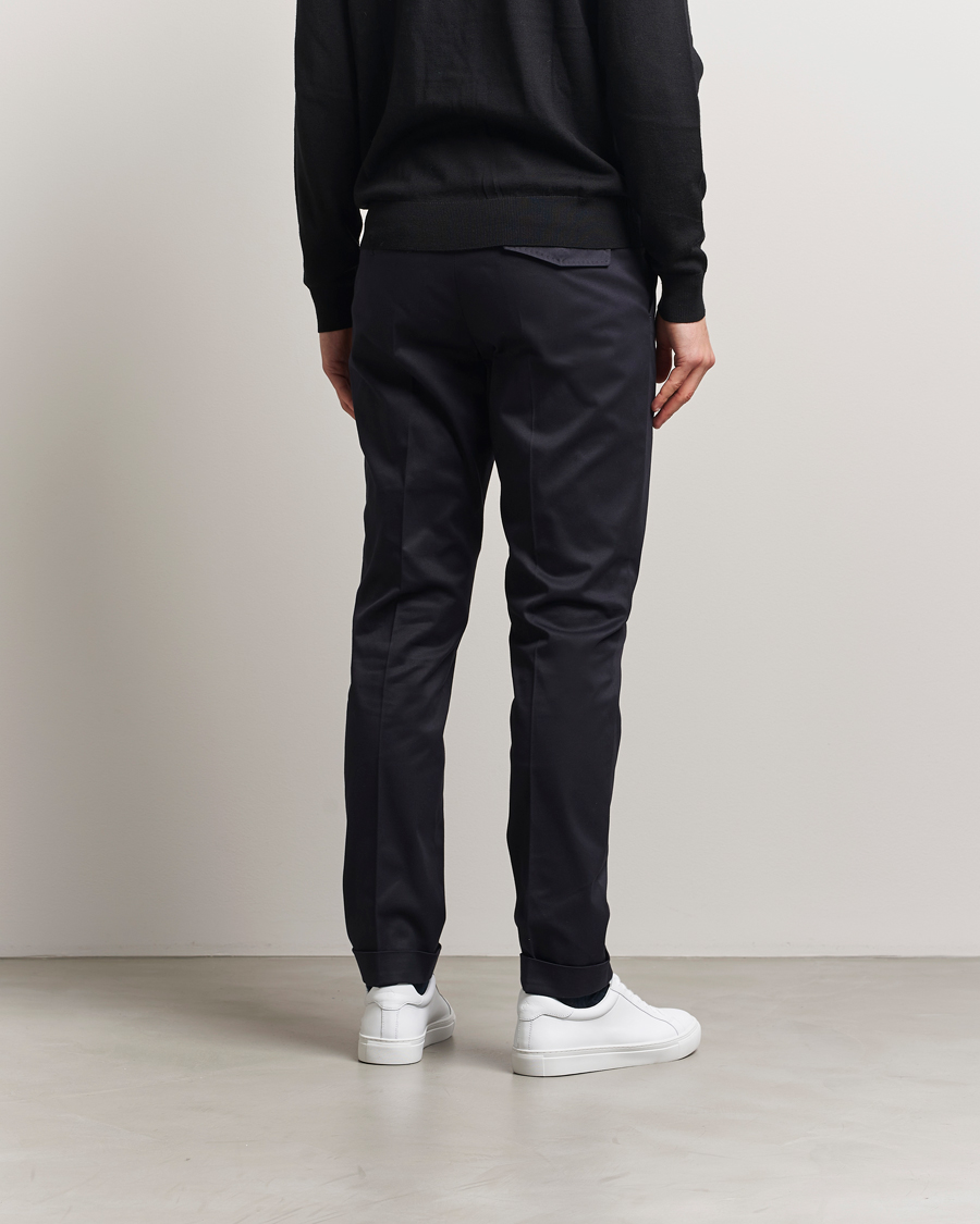 Homme | Pantalons | Tiger of Sweden | Tenuta Pleated Cotton Trousers Light Ink