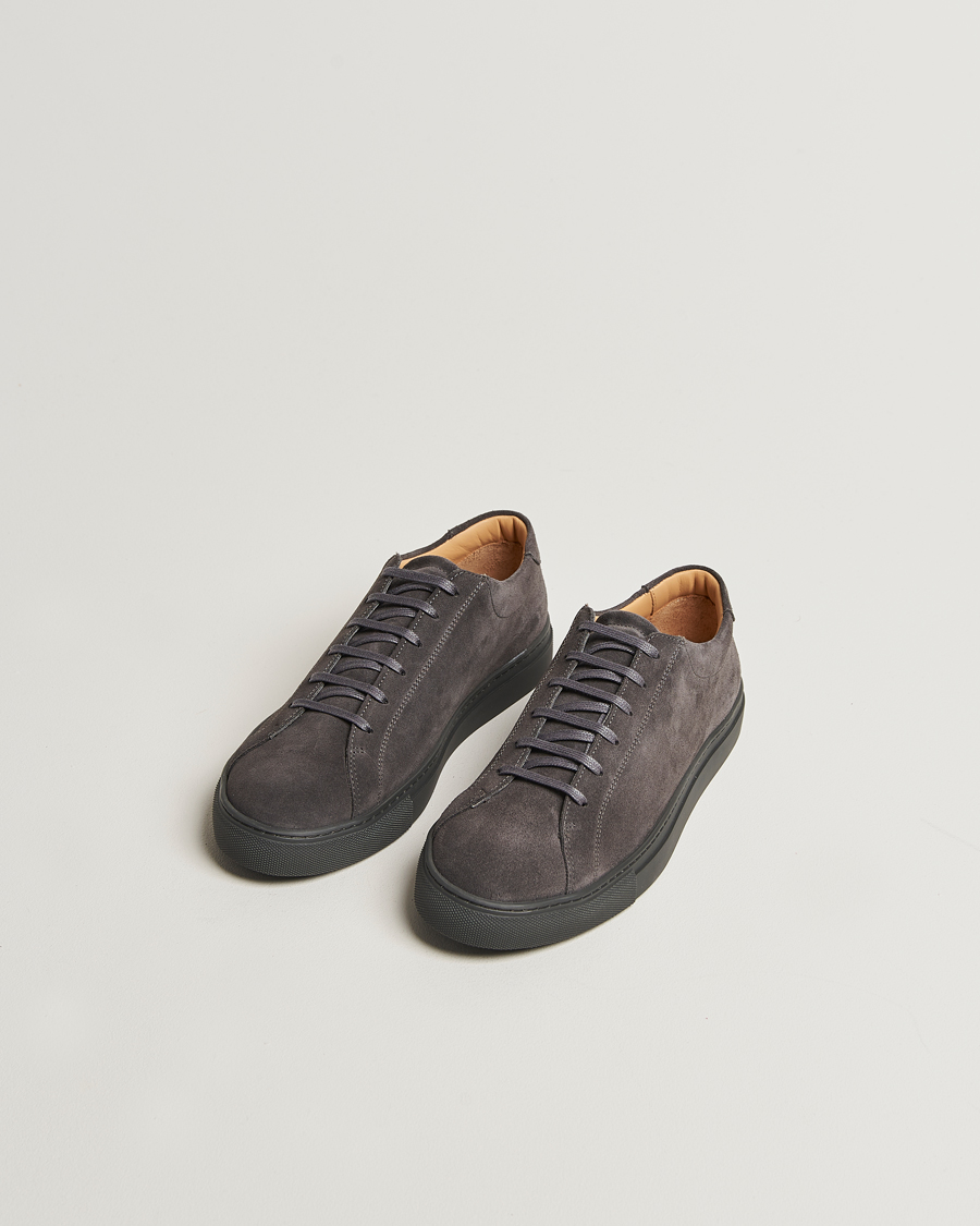 Heren | Sneakers | Myrqvist | Oaxen Monochrome II Sneaker Dark Grey Suede