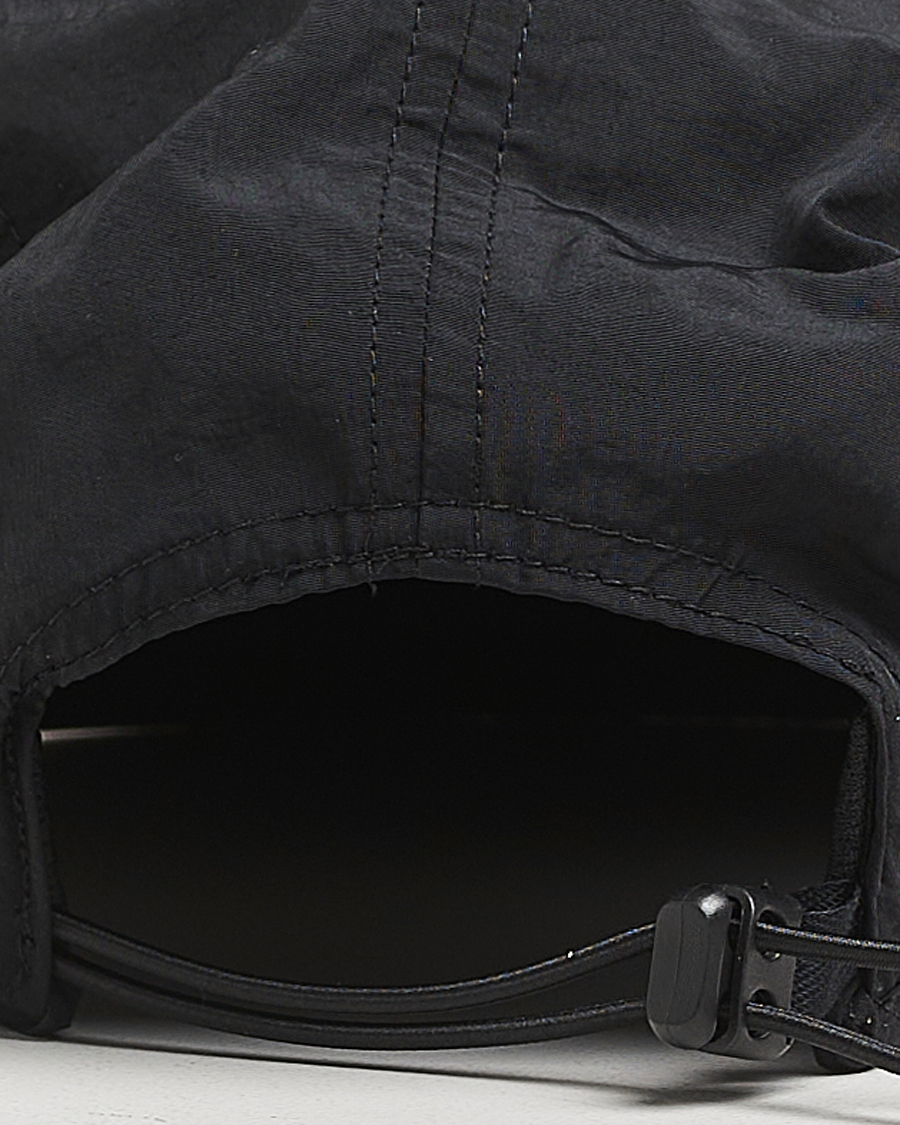Homme | Bobs Et Casquettes | District Vision | Performance Mesh Running Cap Black