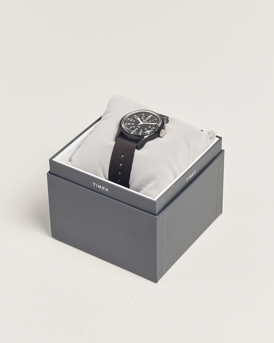 Homme | Timex MK1 Resin 36mm Black Dial | Timex | MK1 Resin 36mm Black Dial