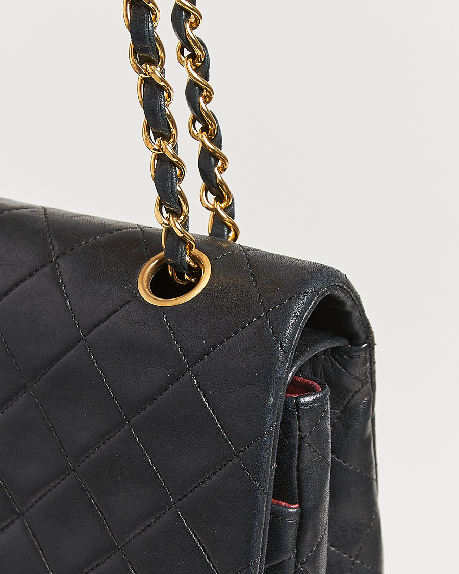 Homme | Chanel Pre-Owned Classic Medium Double Flap Bag Lambskin Black | Chanel Pre-Owned | Classic Medium Double Flap Bag Lambskin Black