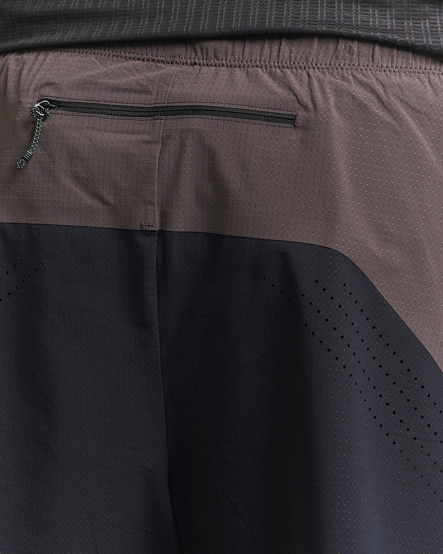 Heren | Korte broek | SOAR Running | Hot Weather Short Shale/Black