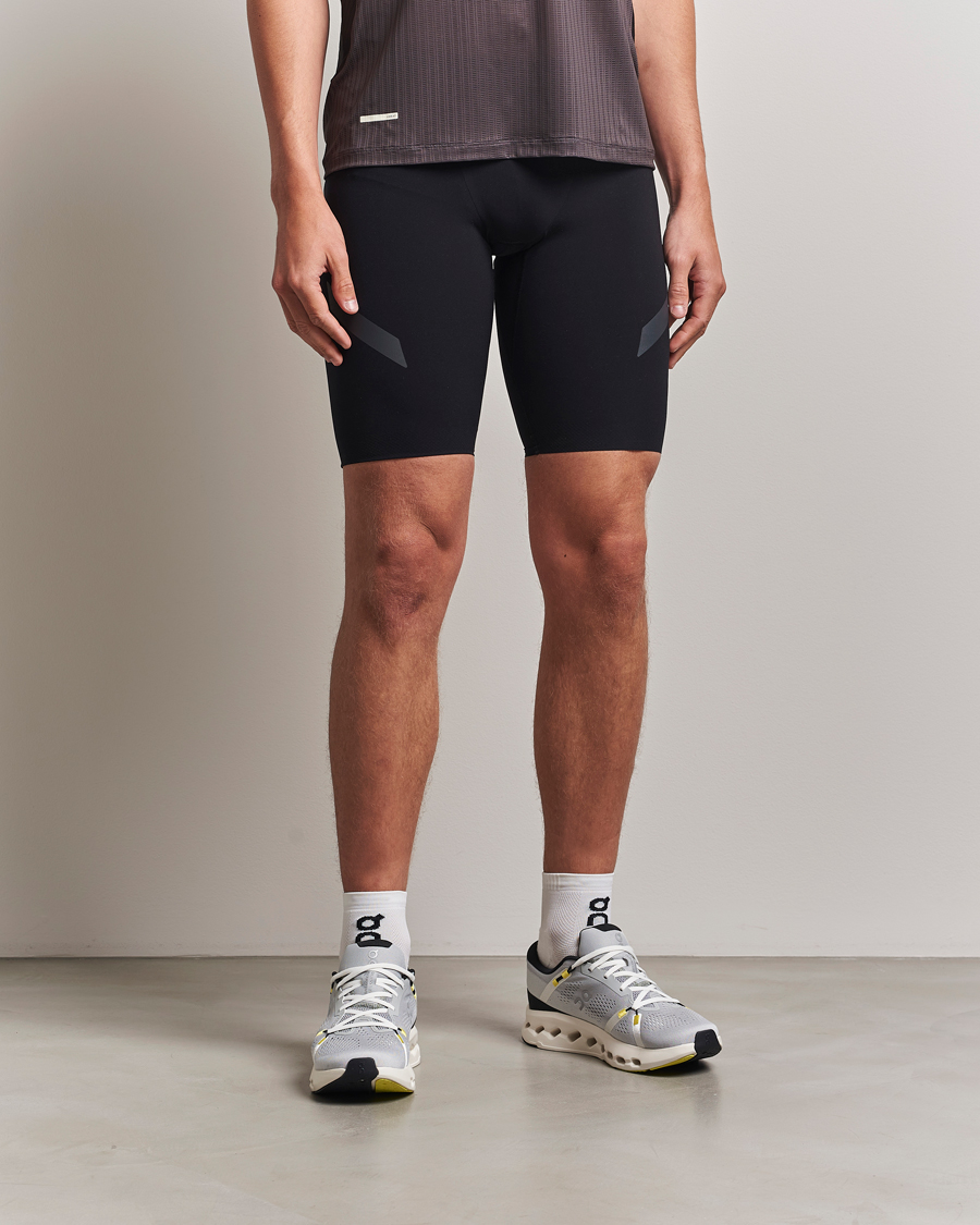Homme | Shorts | SOAR Running | Half Tight Black