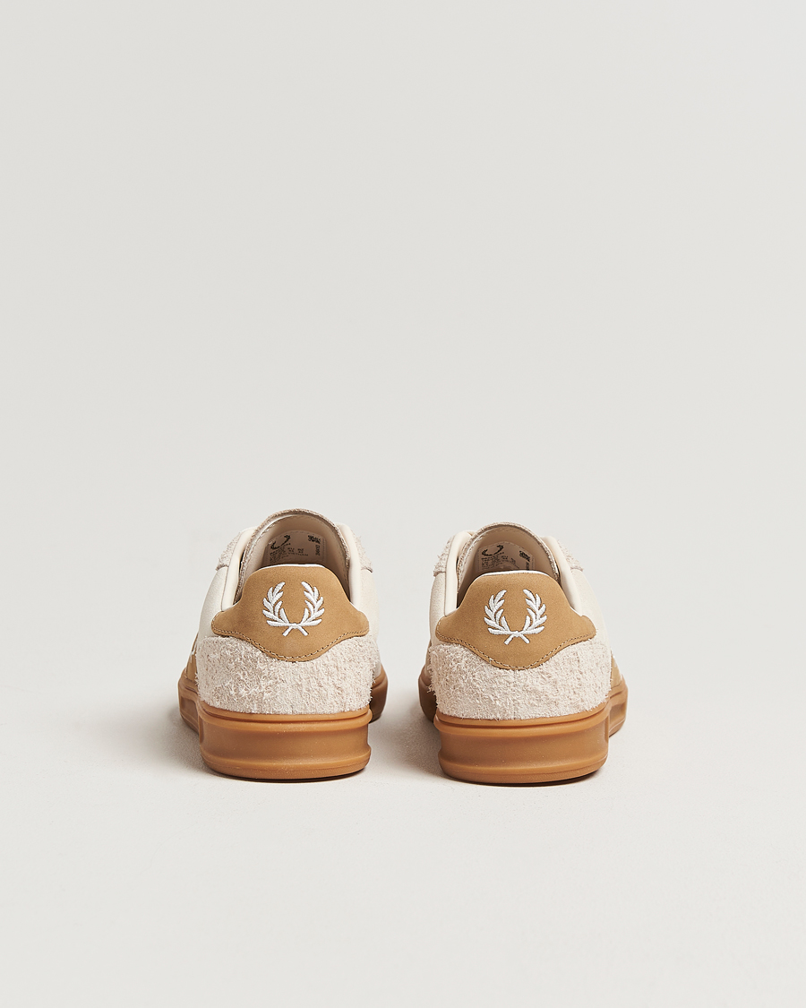 Heren | Sneakers | Fred Perry | B4 Suede Sneaker Ecru/Snow White