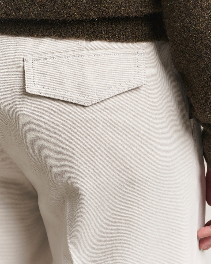Heren | Broeken | Filippa K | Cotton Chino Trousers Chalk Grey