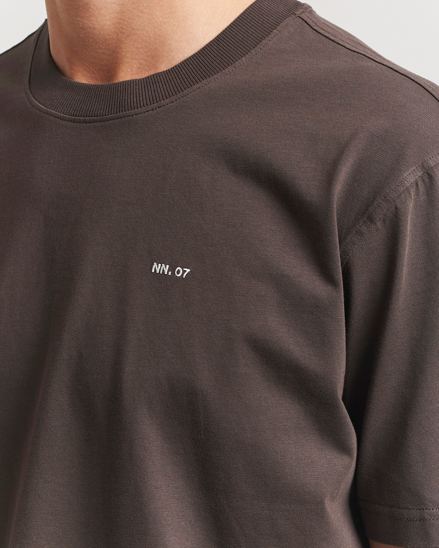 Homme | T-shirts | NN07 | Adam Logo Crew Neck T-Shirt Coffee