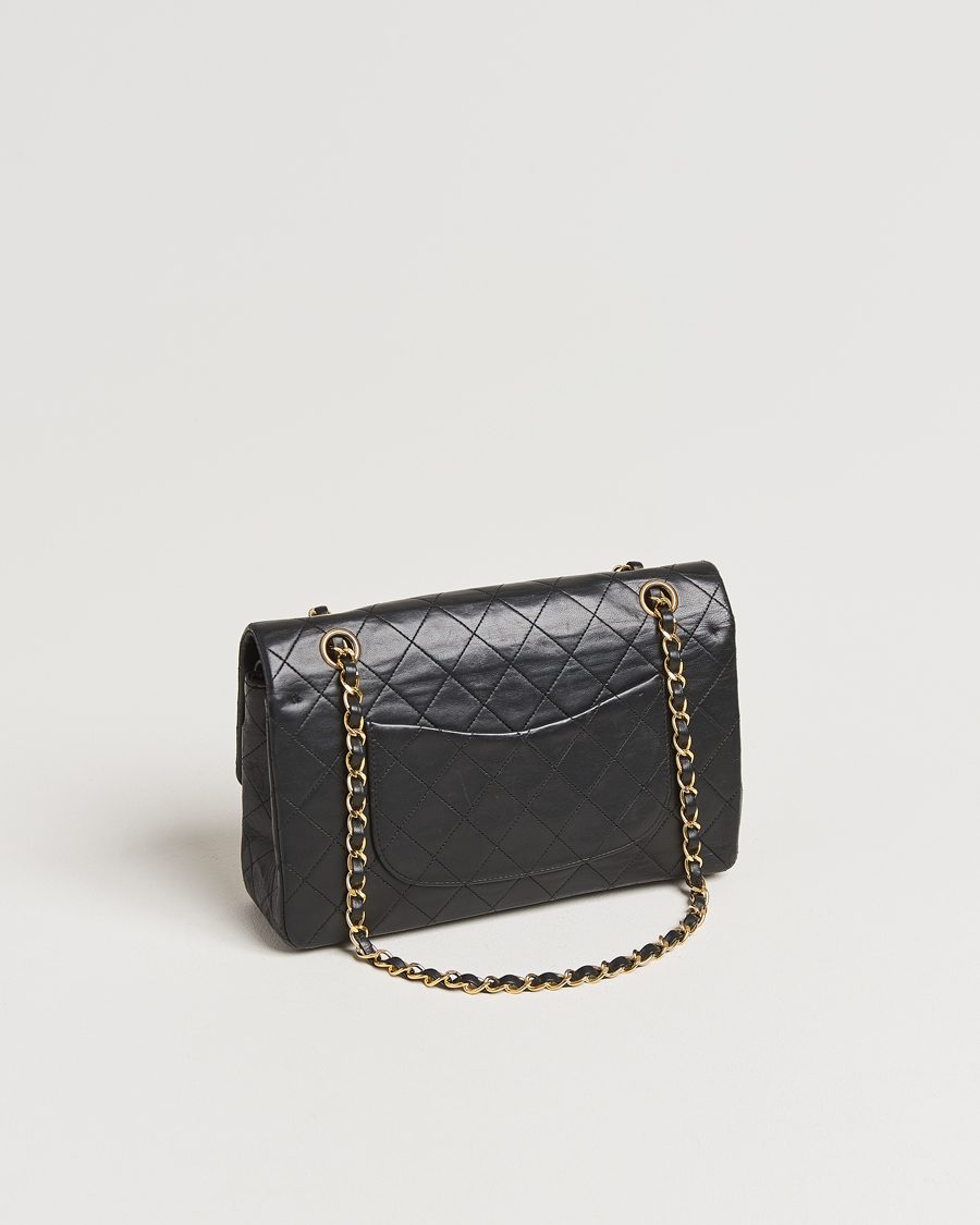 Homme | Chanel Pre-Owned Classic Medium Double Flap Bag Lambskin Black | Chanel Pre-Owned | Classic Medium Double Flap Bag Lambskin Black