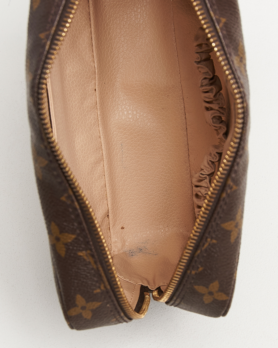 Heren | Louis Vuitton Pre-Owned Monogram Trousse Toilette 23 | Louis Vuitton Pre-Owned | Monogram Trousse Toilette 23