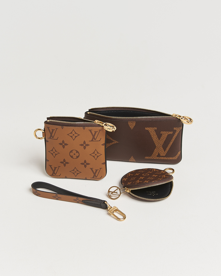 Homme | Louis Vuitton Pre-Owned Giant Trio Pouch Reverse Monogram | Louis Vuitton Pre-Owned | Giant Trio Pouch Reverse Monogram