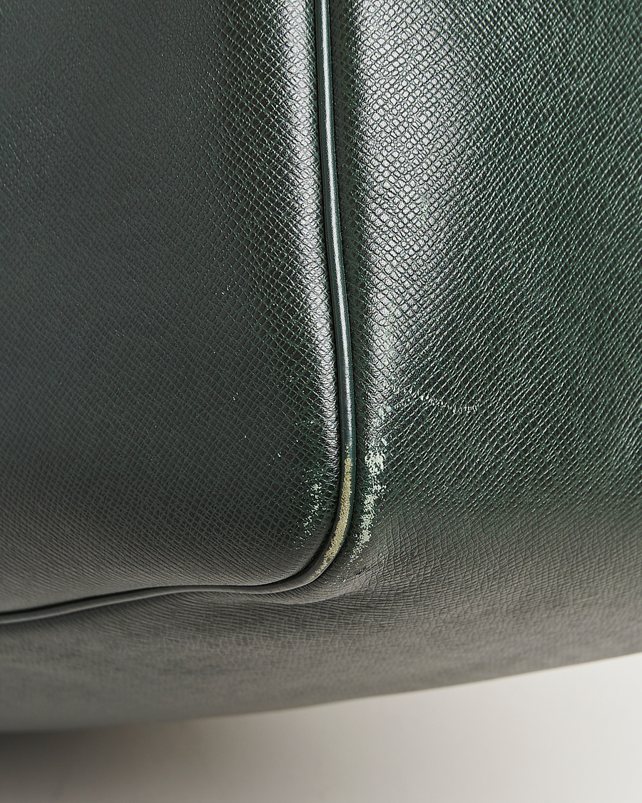 Homme | Pre-Owned & Vintage Bags | Louis Vuitton Pre-Owned | Taiga Kendall GM Weekend Bag Green