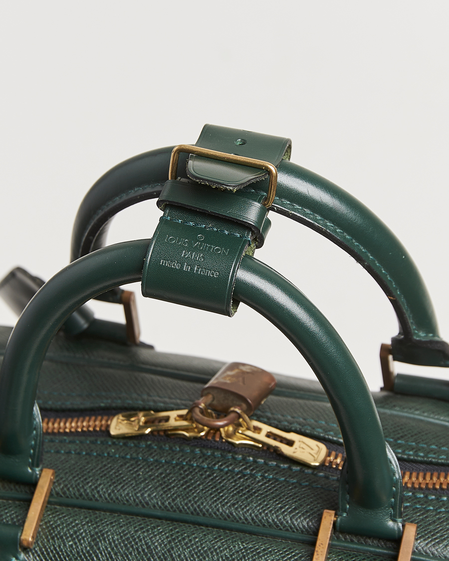 Homme | Pre-Owned & Vintage Bags | Louis Vuitton Pre-Owned | Taiga Kendall GM Weekend Bag Green