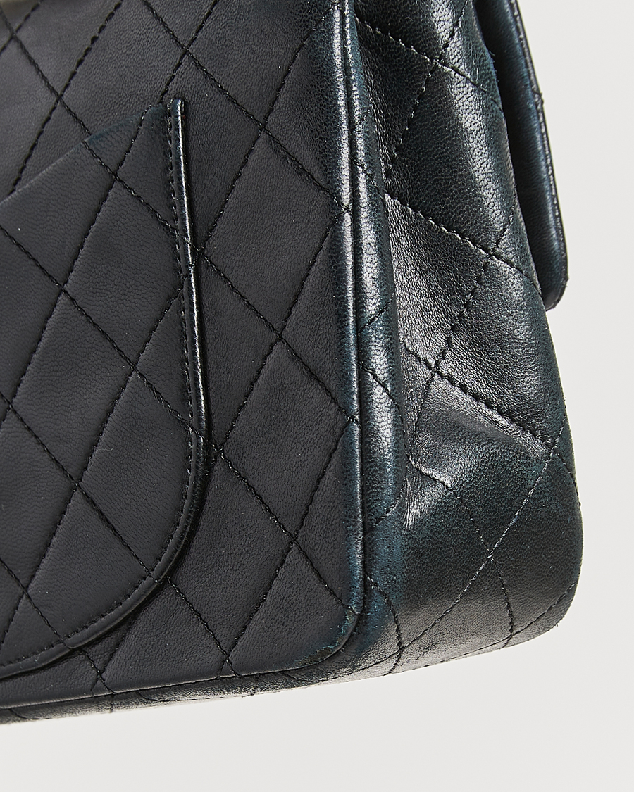 Homme | Gifts for Her | Chanel Pre-Owned | Classic Double Flap Small Lambskin Black