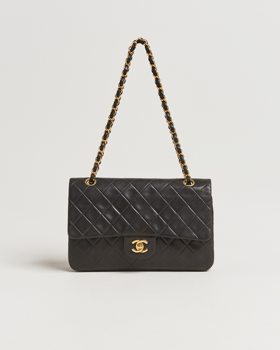 Homme | Gifts for Her | Chanel Pre-Owned | Classic Double Flap Medium Lambskin Black