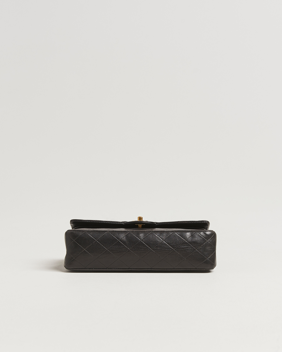 Homme | Gifts for Her | Chanel Pre-Owned | Classic Double Flap Medium Lambskin Black