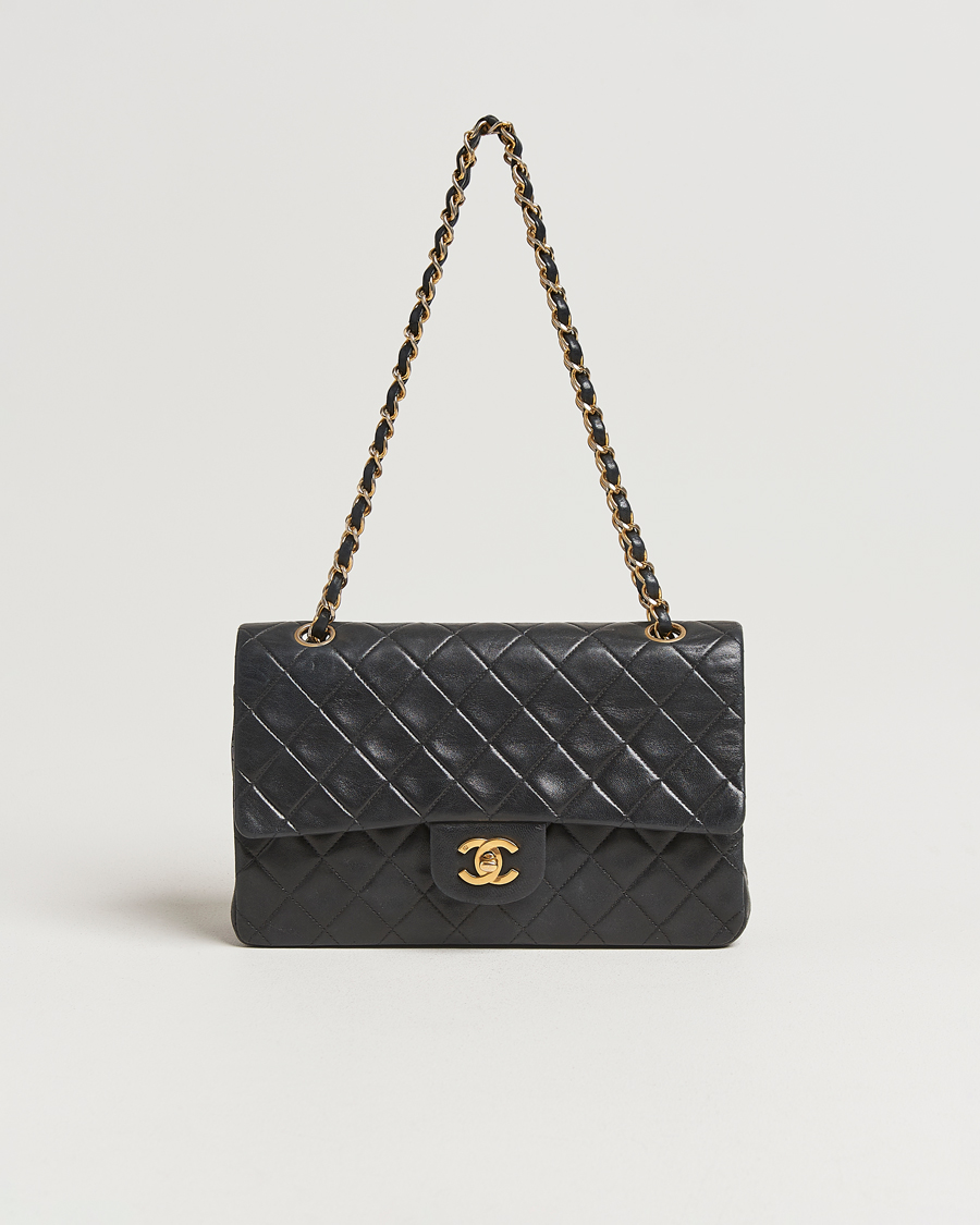 Homme | Gifts for Her | Chanel Pre-Owned | Classic Double Flap Medium Lambskin Black