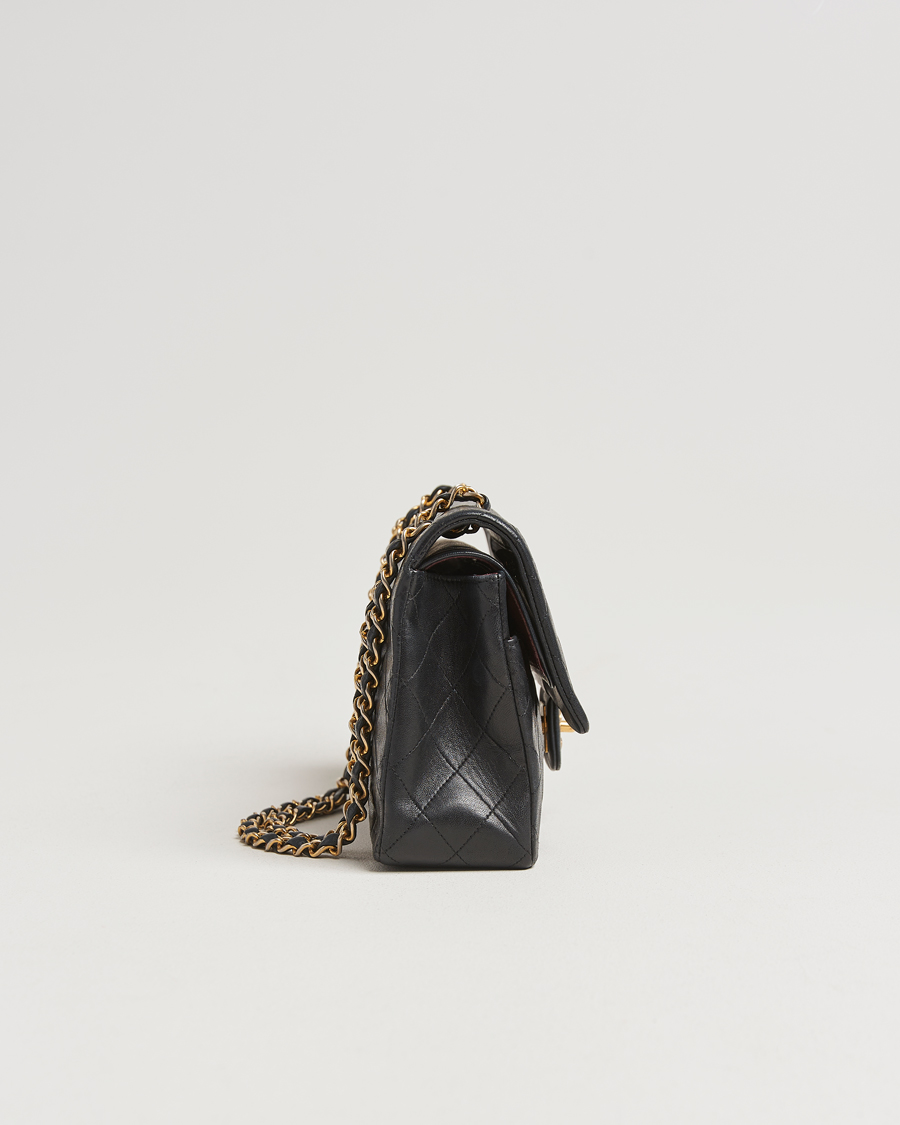 Homme | Gifts for Her | Chanel Pre-Owned | Classic Double Flap Medium Lambskin Black