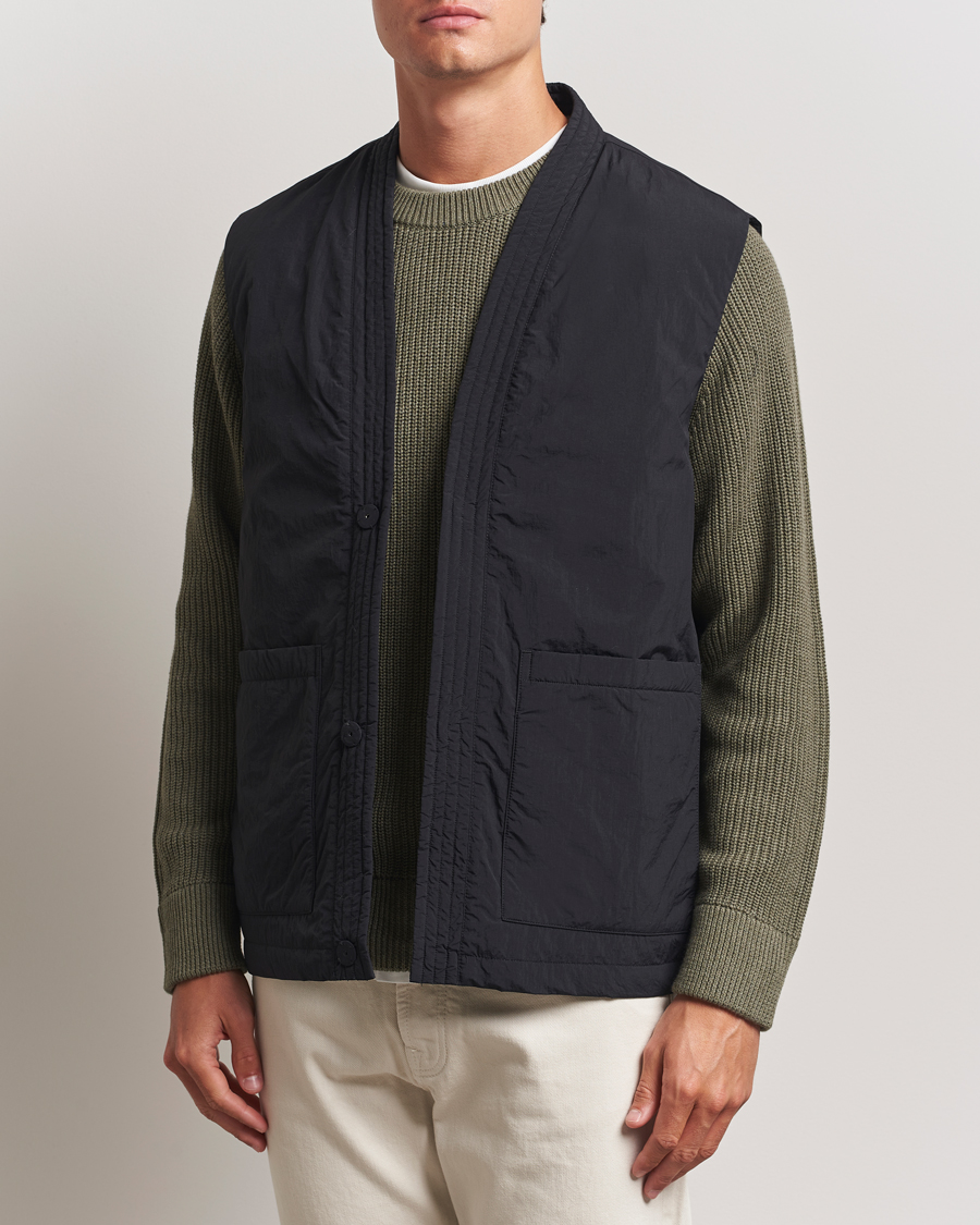 Homme | Gilets | NN07 | Yuki Padded Vest Black