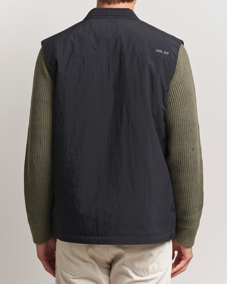 Homme | Gilets | NN07 | Yuki Padded Vest Black