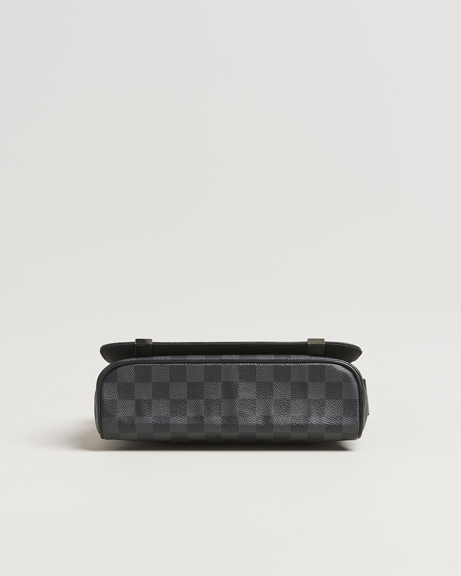 Homme | Pre-Owned & Vintage Bags | Louis Vuitton Pre-Owned | District PM Messenger Bag Damier Graphite