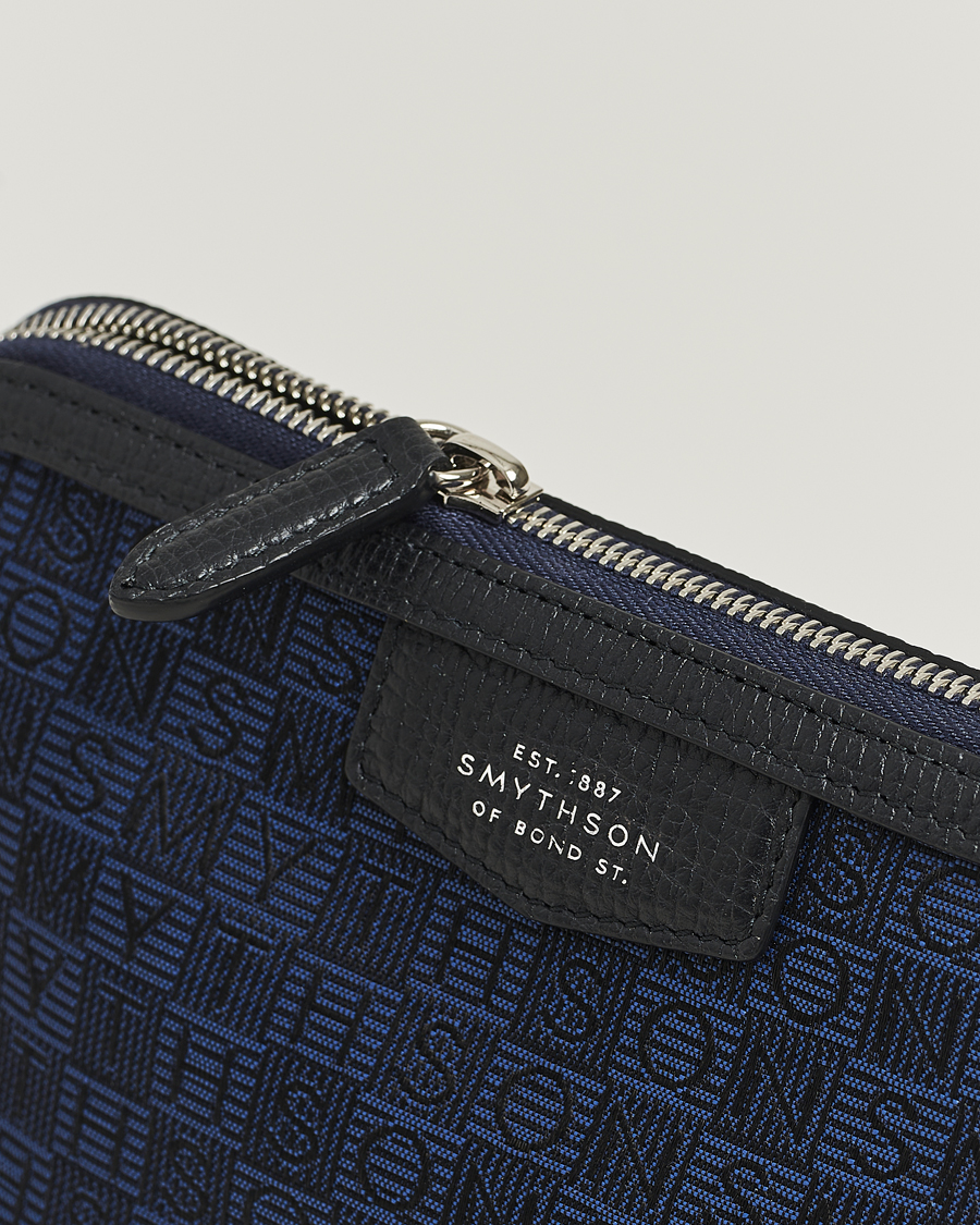 Heren | Smythson Canvas Stamp Travel Pouch Navy | Smythson | Canvas Stamp Travel Pouch Navy