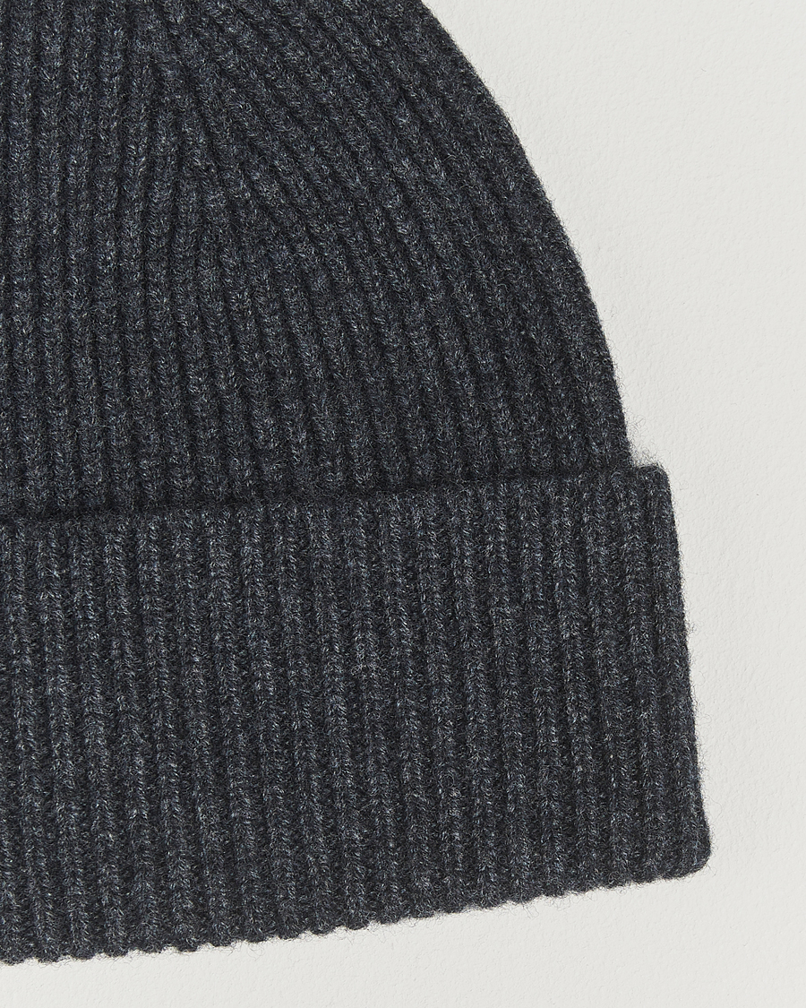 Homme | Bonnets | Amanda Christensen | Rib Knitted Merino Wool Cap Anthracite Melange