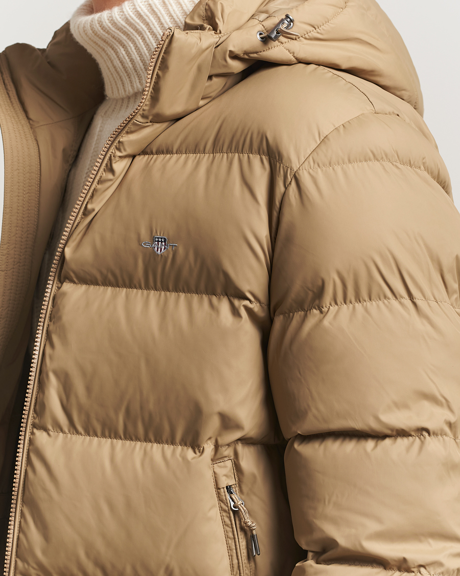 Heren | Jassen | GANT | The Active Cloud Down Jacket Light Taupe