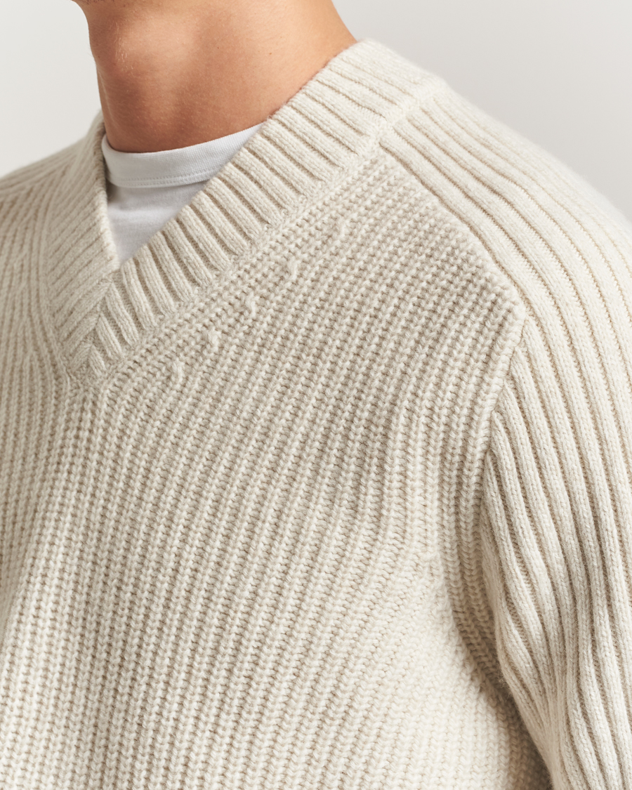 Heren | Truien | BOSS ORANGE | Karinet Ribbed Wool Knitted V-Neck Light Beige